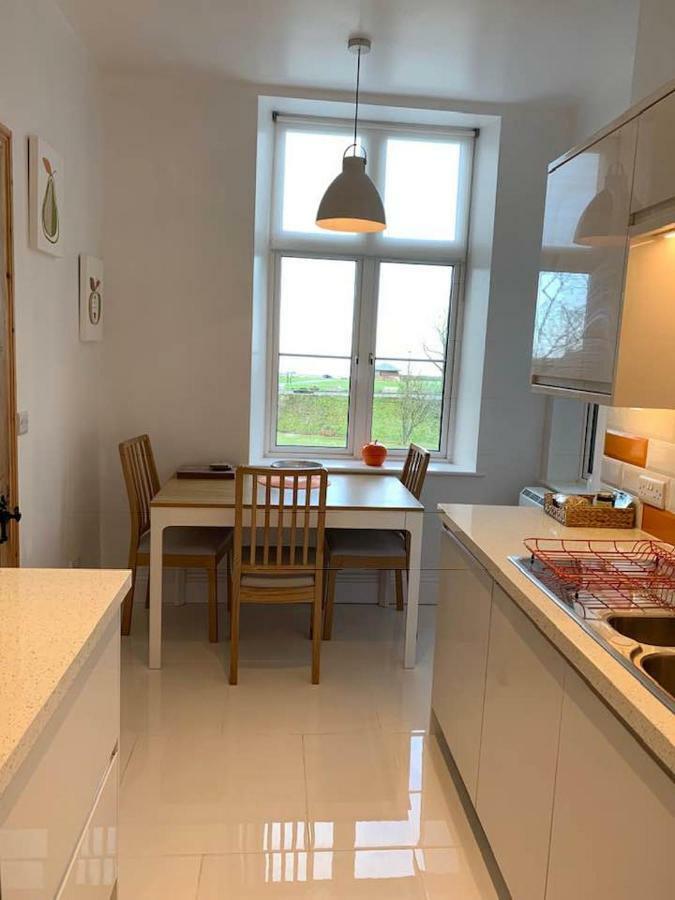 Postman'S Knock, Lynmouth, First Floor Apartment With Private Parking Esterno foto