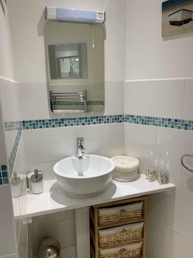 Postman'S Knock, Lynmouth, First Floor Apartment With Private Parking Esterno foto